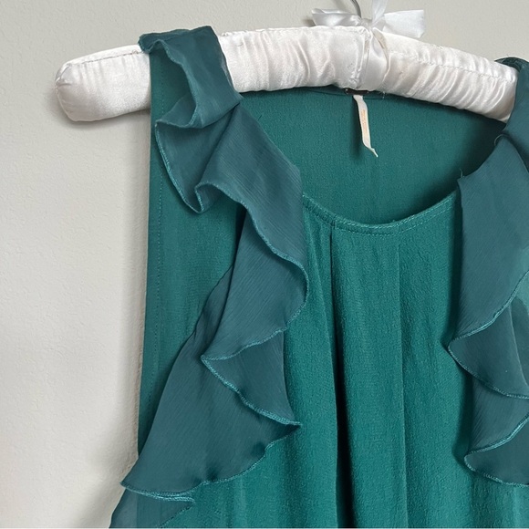 Free People Sleeveless Shift Dress Waterfall Ruffle in Emerald Green Size 4 - Picture 2 of 8